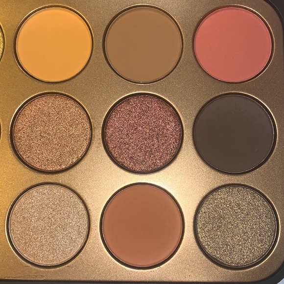 Gilded Glam Reflectios BH Cosmetics 15 Pan Eyeshadow Palette - Picture 7 of 16
